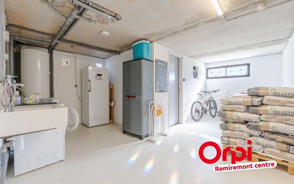 Maison à vendre    5 pièces •  Docelles