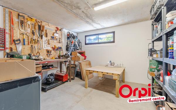 Maison à vendre    5 pièces •  Docelles