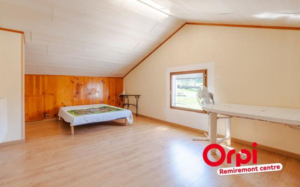 Maison à vendre    5 pièces •  Docelles