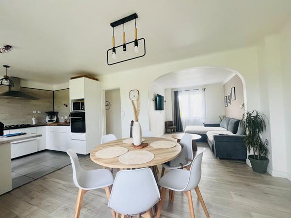 47110 SAINTE LIVRADE SUR LOT Ste Livrade / Lot, maison d'environ 100m² avec garage et jardin