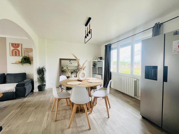 47110 SAINTE LIVRADE SUR LOT Ste Livrade / Lot, maison d'environ 100m² avec garage et jardin