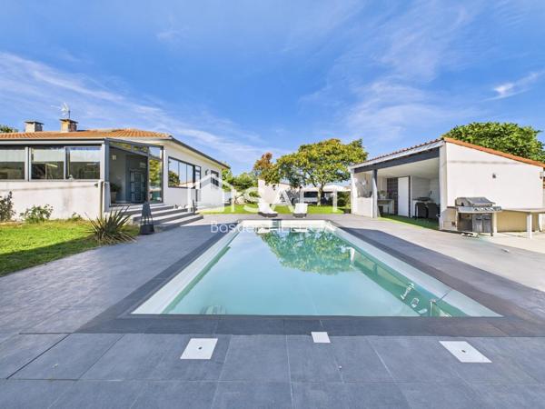 Maison 150 m2 avec Piscine + Dépendance 87 m²