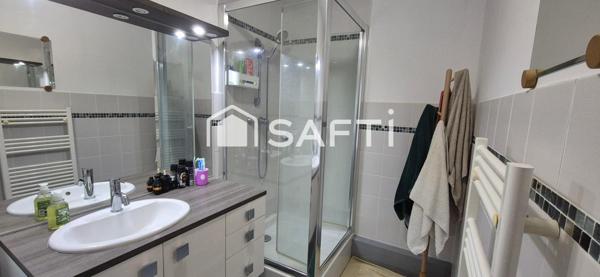 Joli T3 de 70m2 centre ville /  terrasse - garage