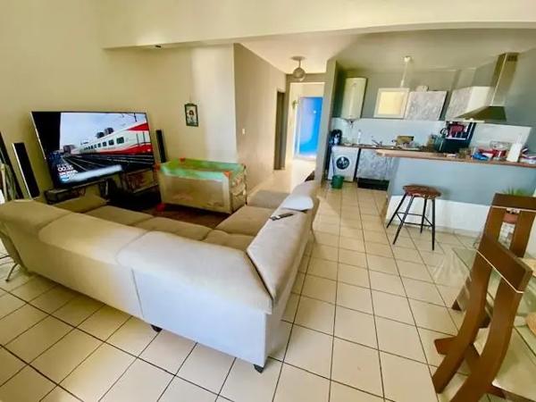 Appartement à vendre 3 pièces 68m² Saint-Pierre (97432)