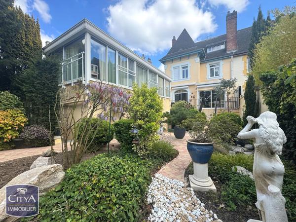 Maison à vendre 8 pièces 230m² Arras (62000)