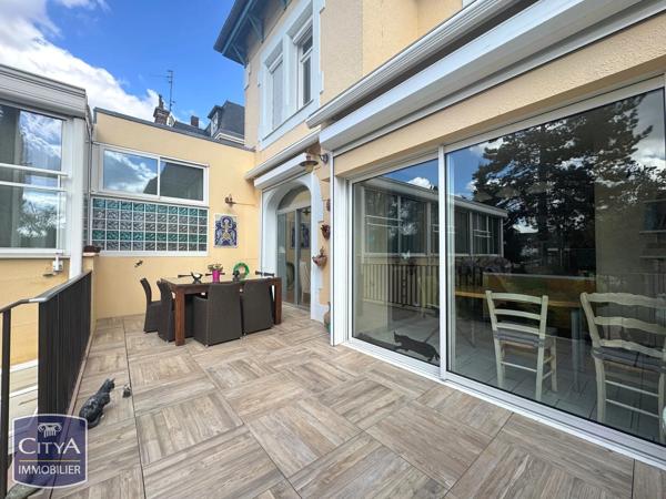 Maison à vendre 8 pièces 230m² Arras (62000)