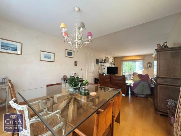 Maison à vendre 8 pièces 230m² Arras (62000)