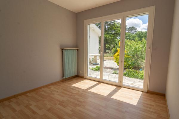 Maison Agréable maison 4 chambres - Fort potentiel - Quartier calme 105 m²