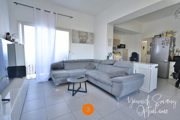 Immeuble de 3 appartements à SAINT LAURENT DE LA SALANQUE (66250)