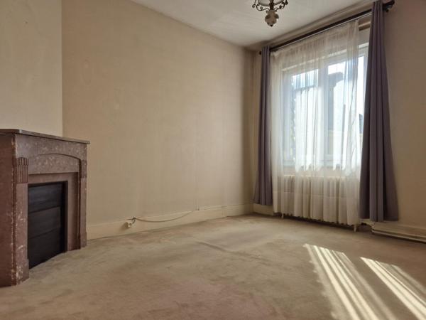 Maison à ALENCON, 61000 - 6 pièces 121m²