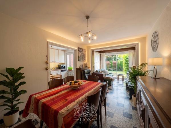 Charmante maison à rénover avec garage jardin dégagé