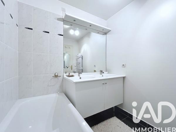 Appartement à vendre 4 pièces 101 m² Émerainville