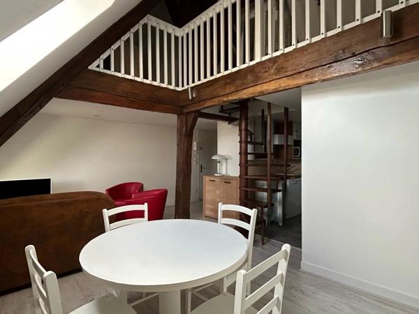 Location                                                      Appartement
                        
                     1 pièces                      27 m2                     à Chartres