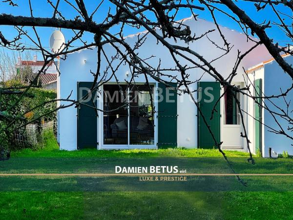 Maison à vendre 3 pièces L'ILE D'YEU (85) PORT-JOINVILLE, au calme, avec jardin.