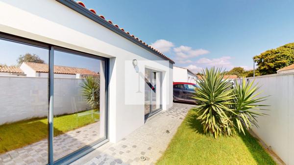 Maison récente de 137 m² — piscine — DPE A — Périgny