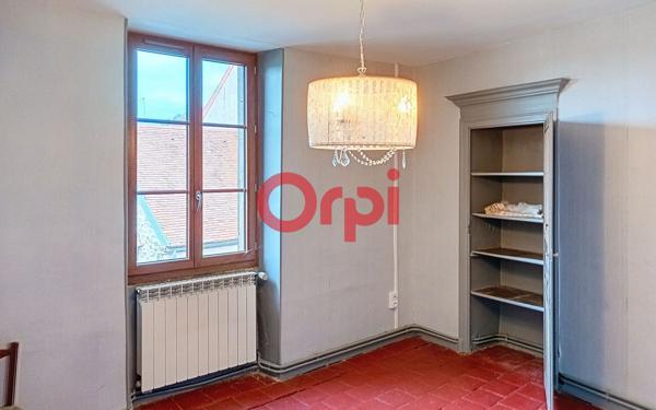 Maison à vendre    4 pièces •  Huriel