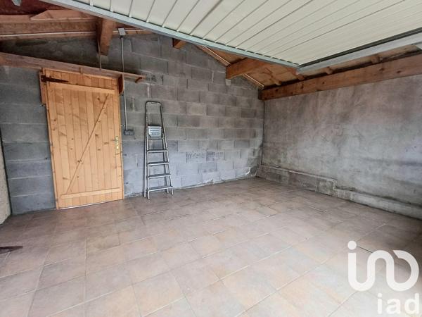 Maison à vendre 4 pièces 95 m² Saint-Martin-la-Plaine