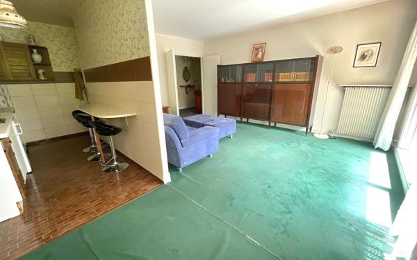 Appartement à vendre    4 pièces • 85,04 m2 Châtenay-Malabry