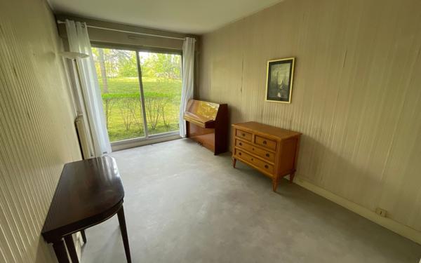 Appartement à vendre    4 pièces • 85,04 m2 Châtenay-Malabry