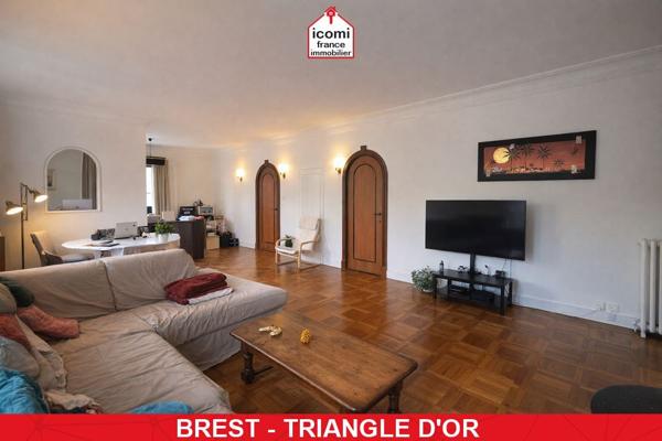 A VENDRE - BREST TRIANGLE D’OR – MAISON D’EXCEPTION – 255 M² – 5 CHAMBRES – 4/5 STATIONNEMENTS