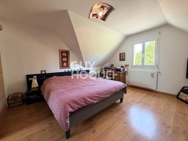 A Vendre, à l'Ouest de BAYEUX, maison familiale de 144 m² habitables.