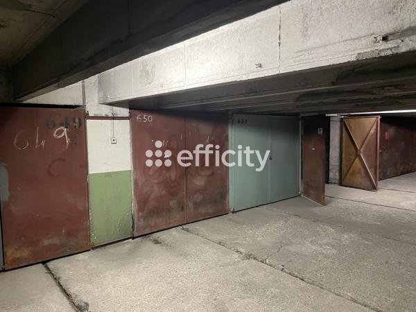 Parking - 30 m² Exclusivité efficity