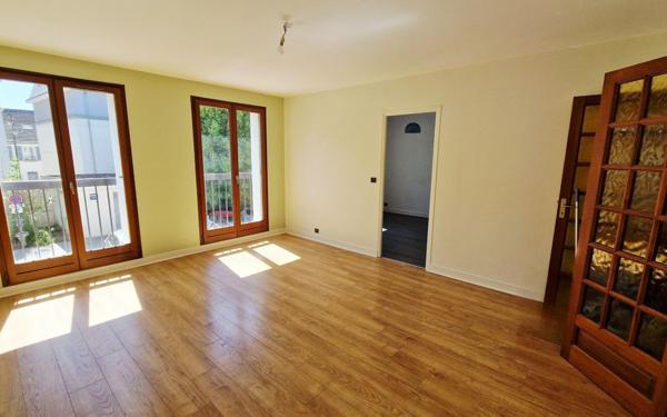 Appartement à louer    3 pièces •  Coulommiers