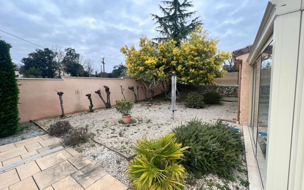 Maison à vendre    4 pièces •  Lablachère