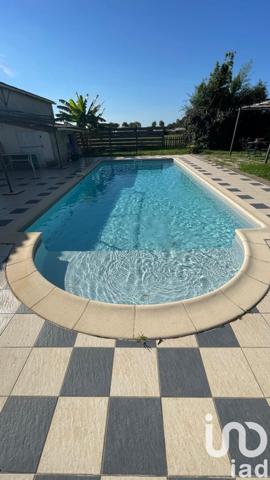 Maison traditionnelle 5 pièces de 160 m² à Cours-de-Pile (24520)