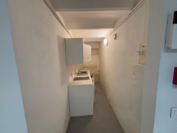 CANNES Entrepôt / local Stockage / atelier /MURS - Cannes 99 m2 proche banane