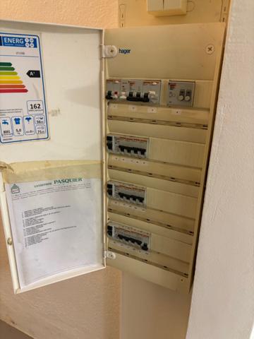 CANNES Entrepôt / local Stockage / atelier /MURS - Cannes 99 m2 proche banane