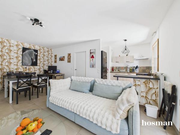 LYON 3e — Cours Lafayette proche gare part dieu : T3 moderne de standing avec terrasse de 18 m²