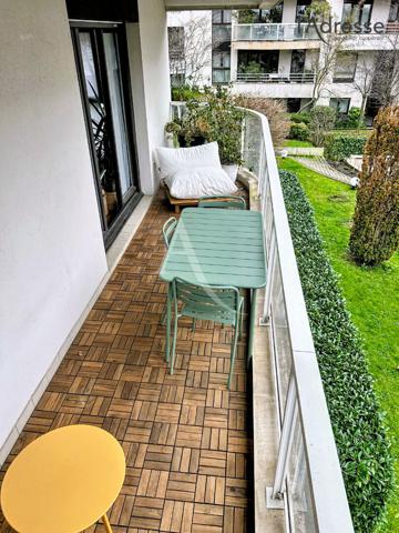 Suresnes République - Appartement 3 pièces 63m² avec terrasse - Cave et parking