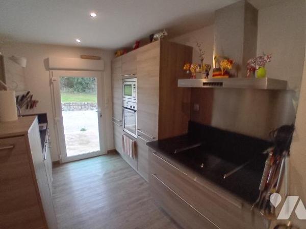 Une maison d'habitation