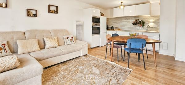 Appartement T3 rénové de 56 m² avec jardin 40m² sans vis-à-vis + 1 place de parking - Résidence sécurisée et calme - EYSINES