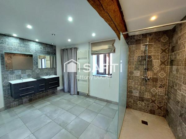 Maison 4 chambres très calme avec bureau indépendant