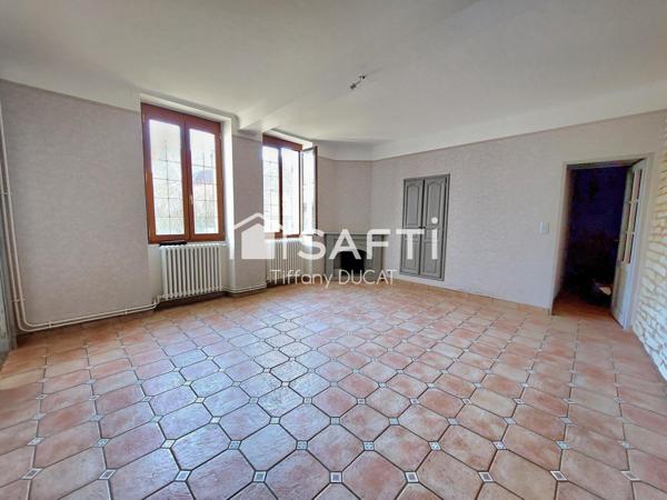 Maison 4 chambres très calme avec bureau indépendant