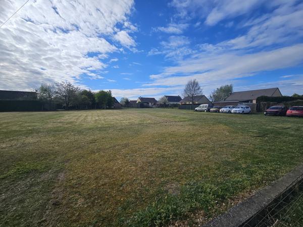 Murs Commerciaux Garage ,chalet d'habitation sur terrain constructible