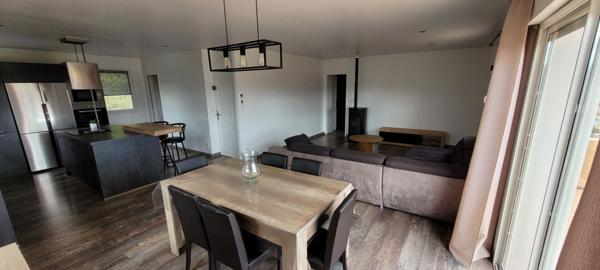 Haut de Villa meublé- Aiglun 5 pièce(s) 108.56 m2 - 1250€ HC