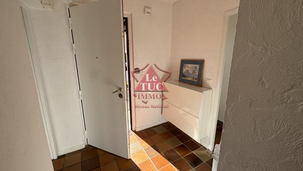 Grasse PLASCASSIER– Maison de plain-pied de 112 m² avec annexes incluse terrain plat 2000 m2 Grasse (06130)