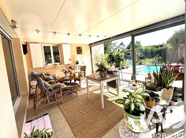 Maison à vendre 5 pièces 97,7 m² Castillon-la-Bataille