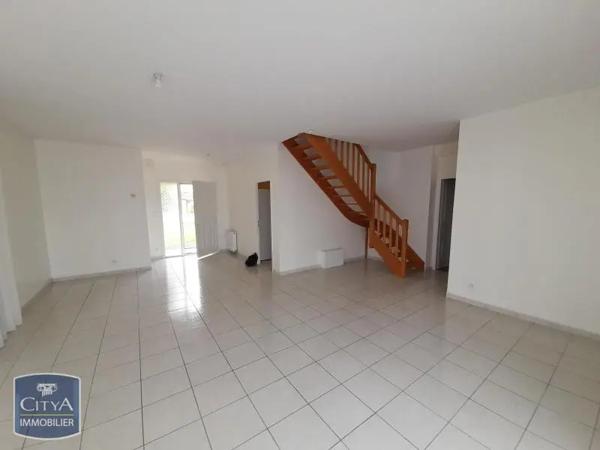 Maison à louer 5 pièces 123.12m² Idron (64320)