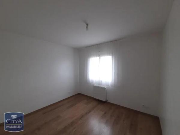 Maison à louer 5 pièces 123.12m² Idron (64320)