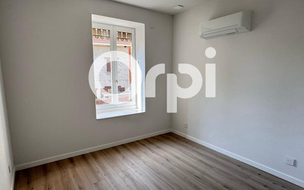 Appartement à louer    3 pièces • 59,33 m2 La Côte-Saint-André