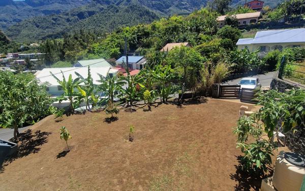 Maison à vendre    5 pièces •  Cilaos