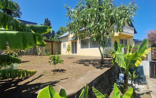 Maison à vendre    5 pièces •  Cilaos