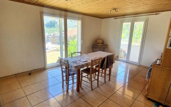 Maison à vendre    5 pièces •  Cilaos