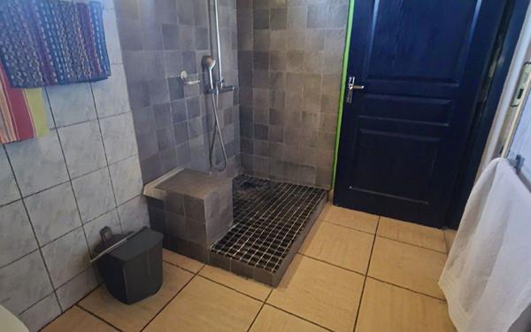 Maison à vendre    5 pièces •  Cilaos