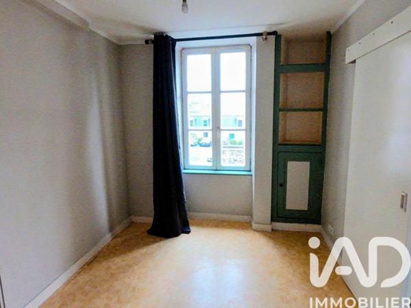 Immeuble à vendre 262 m² Fougères