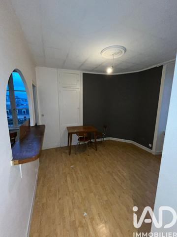 Immeuble à vendre 262 m² Fougères